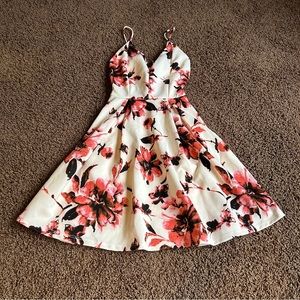 Fashion nova floral mini dress
